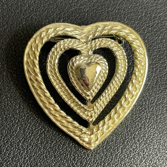 Vintage Gerry’s‎ Heart Brooch Pin or Pendant Combo w/ Rope Detail - Picture 1 of 7